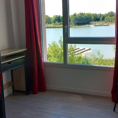 Appartement Climatise Au Coeur De La Provence Lac Et Parcs D'Attractions 10Mn Avignon 蒙特 外观 照片